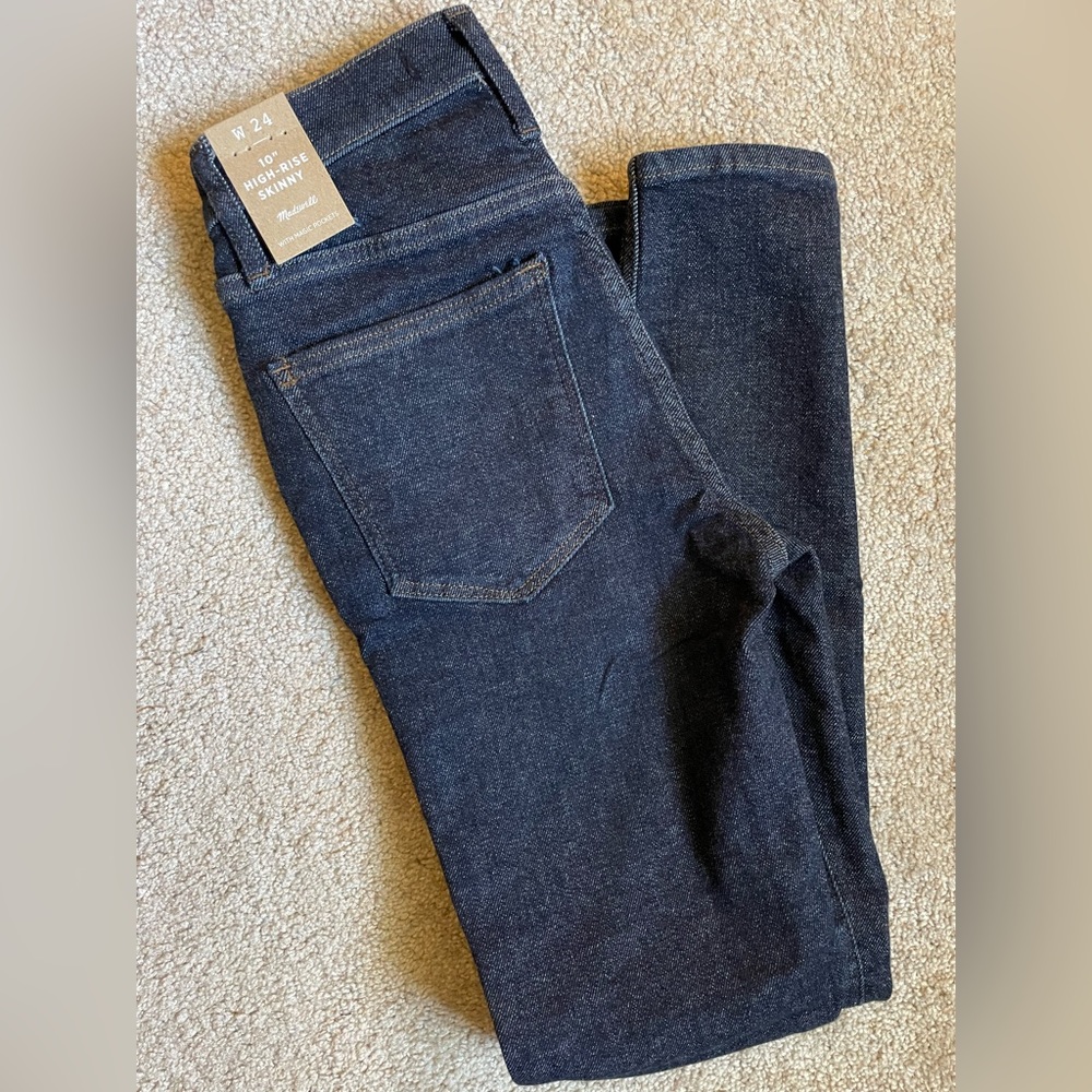 Madewell 10" High-Rise Skinny Jeans in Dalesford Wash